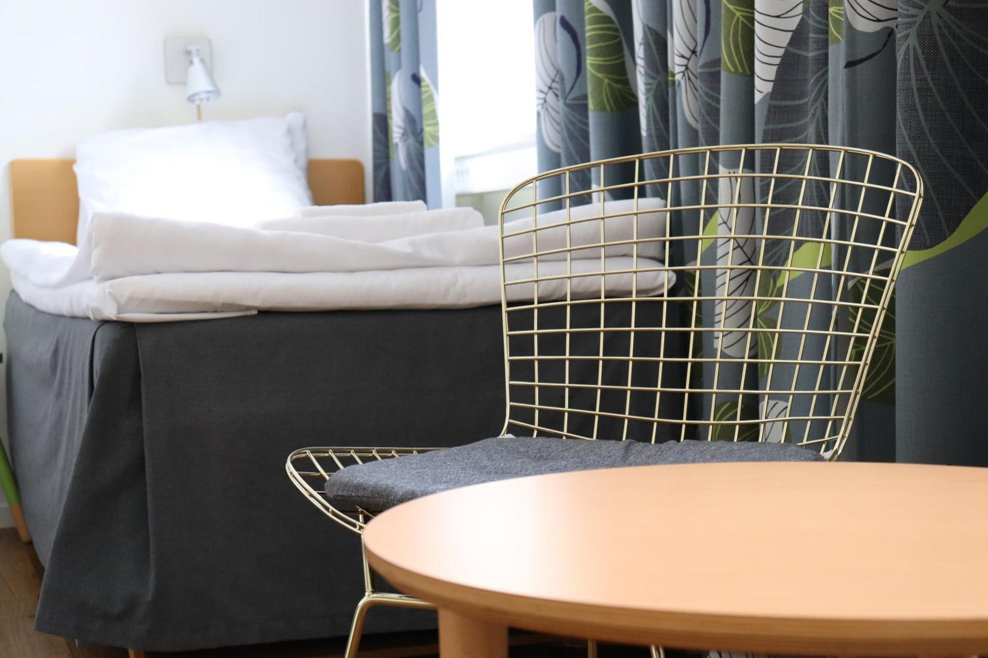 Sunderby Folkhoegskola Hotell & Konferens ลูเลโอ ภายนอก รูปภาพ